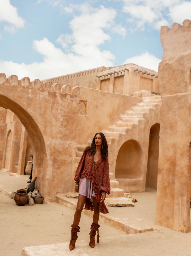 DAPHNE FLOWING BLOUSE