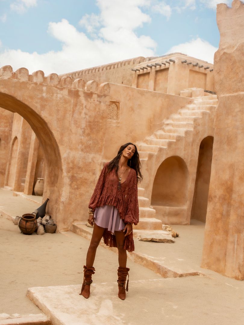 DAPHNE FLOWING BLOUSE