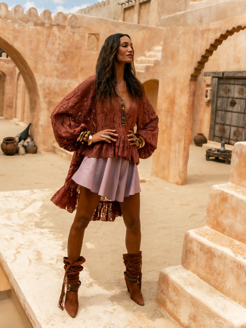 DAPHNE FLOWING BLOUSE