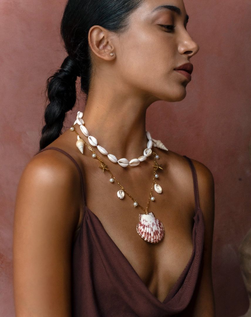 Captiva Gaugiun Double Shell Necklace