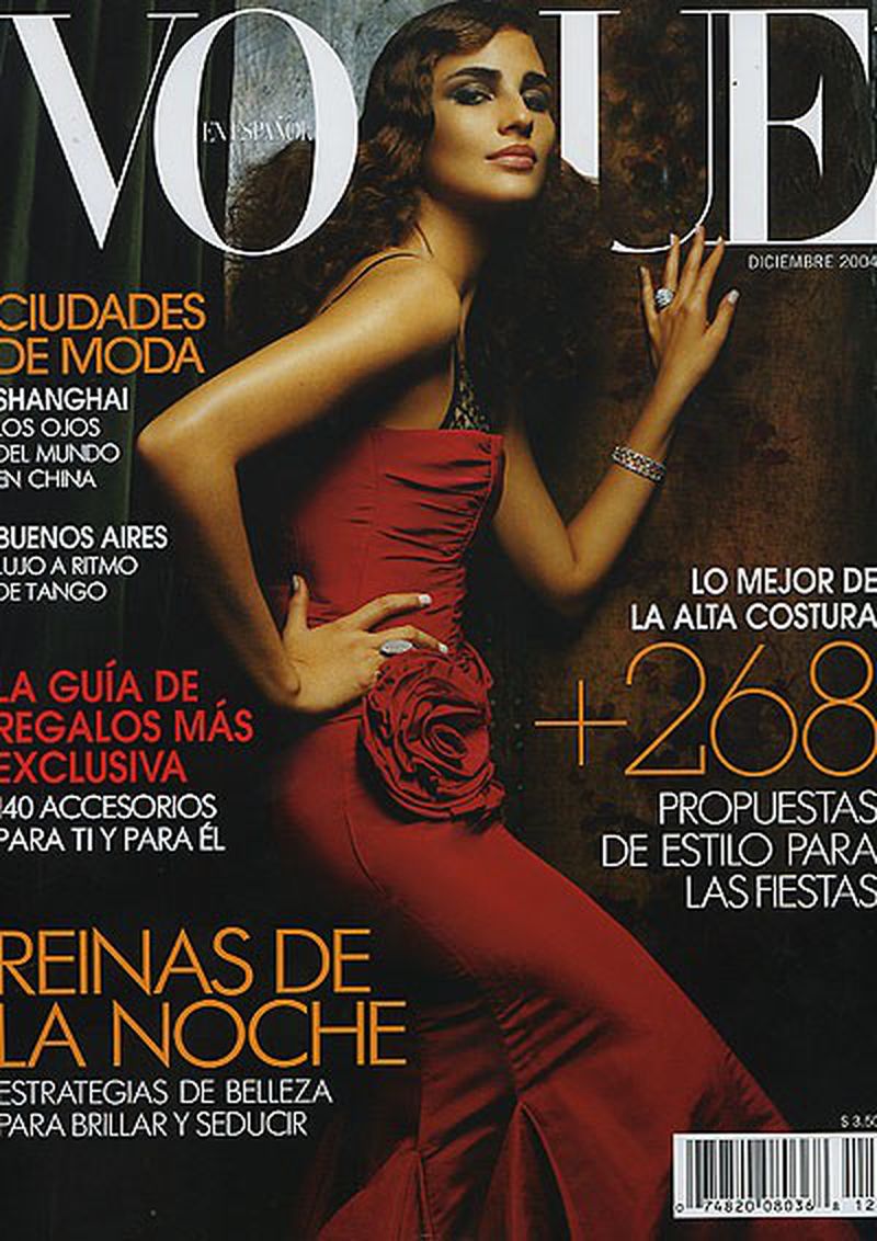 Vogue December 2004 - Erika Peña