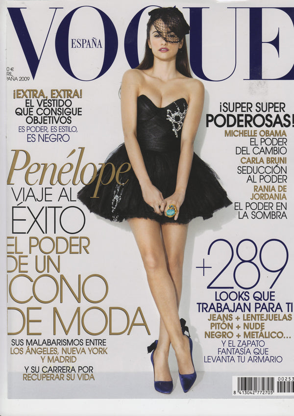 Vogue España April 2009 Magazine - Erika Peña