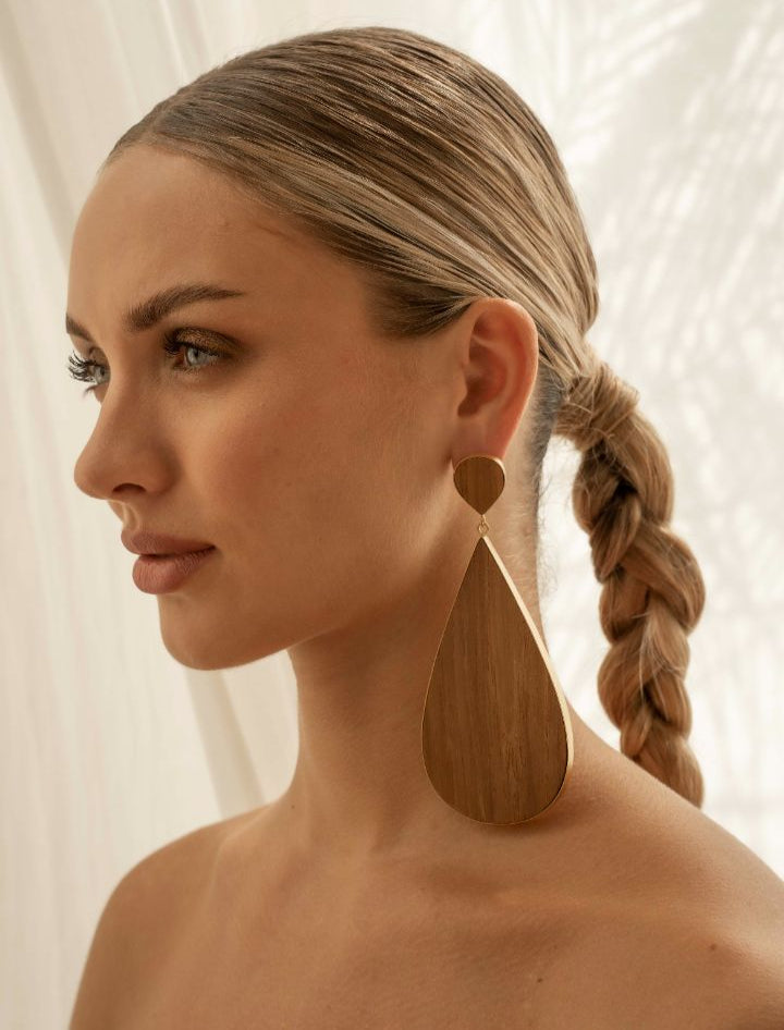 VIDA TEARDROP EARRING