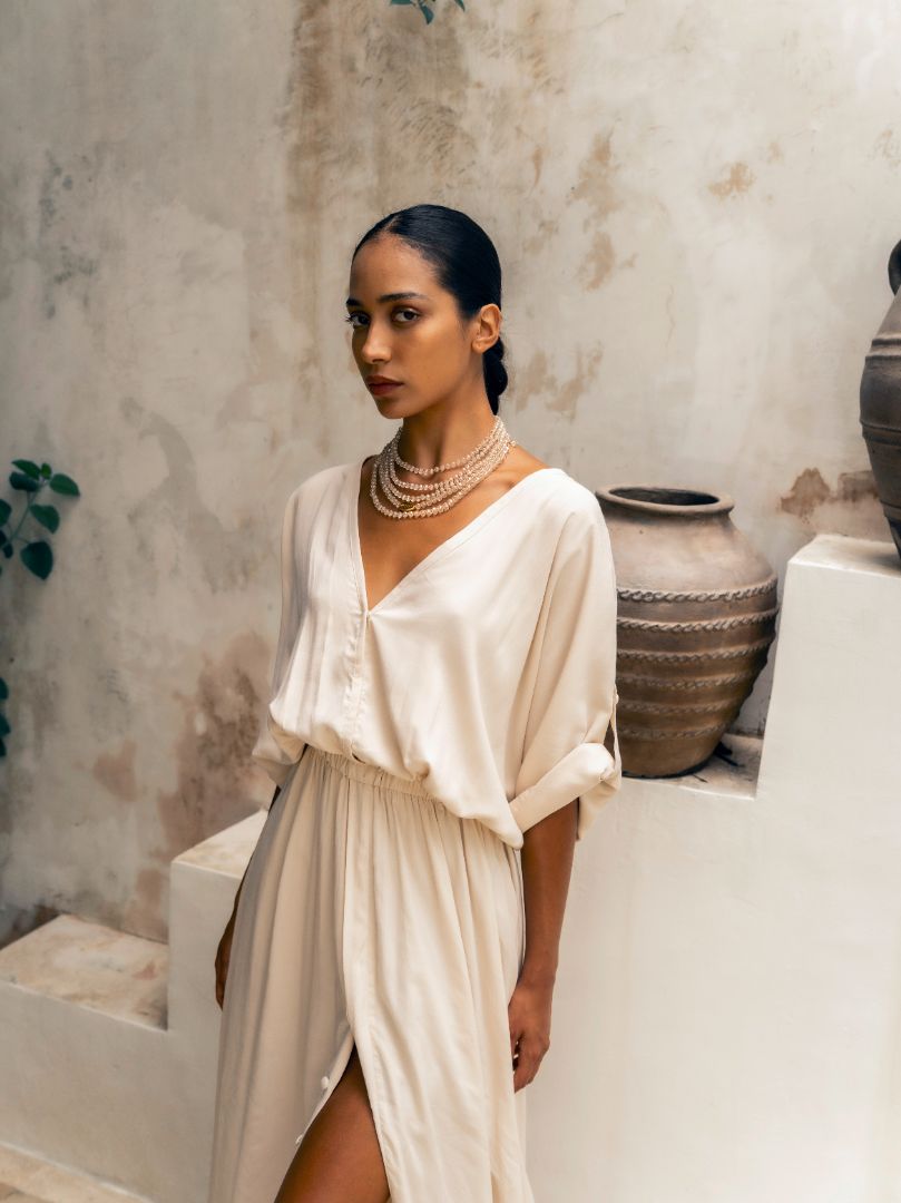 Marjan Crystal Necklace