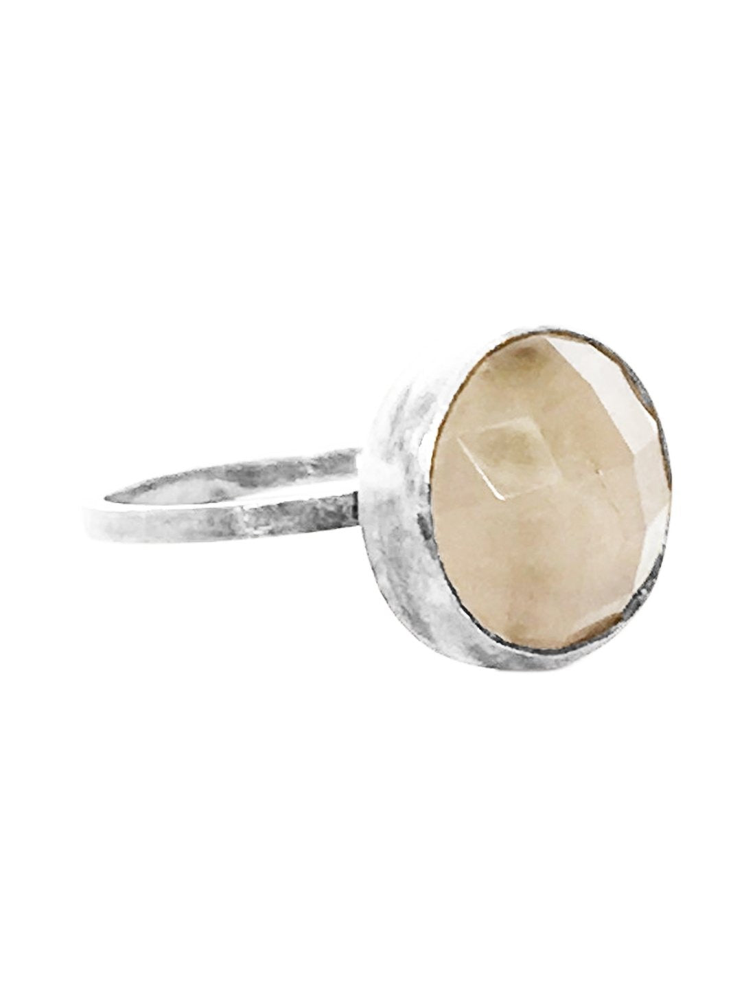 Euge Round Ring - Erika Peña