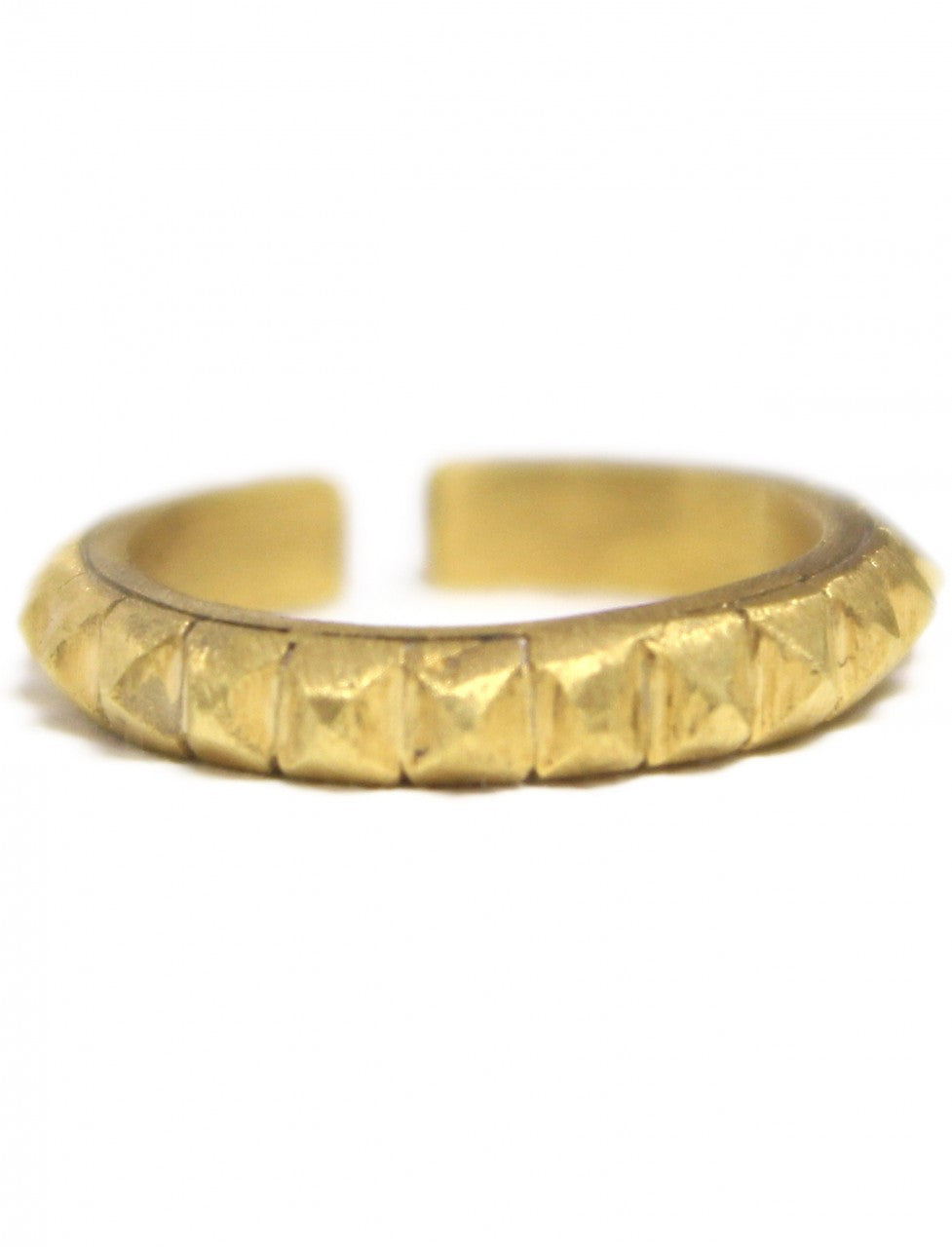 Isi-Midi Ring Giza Pyramid - Erika Peña