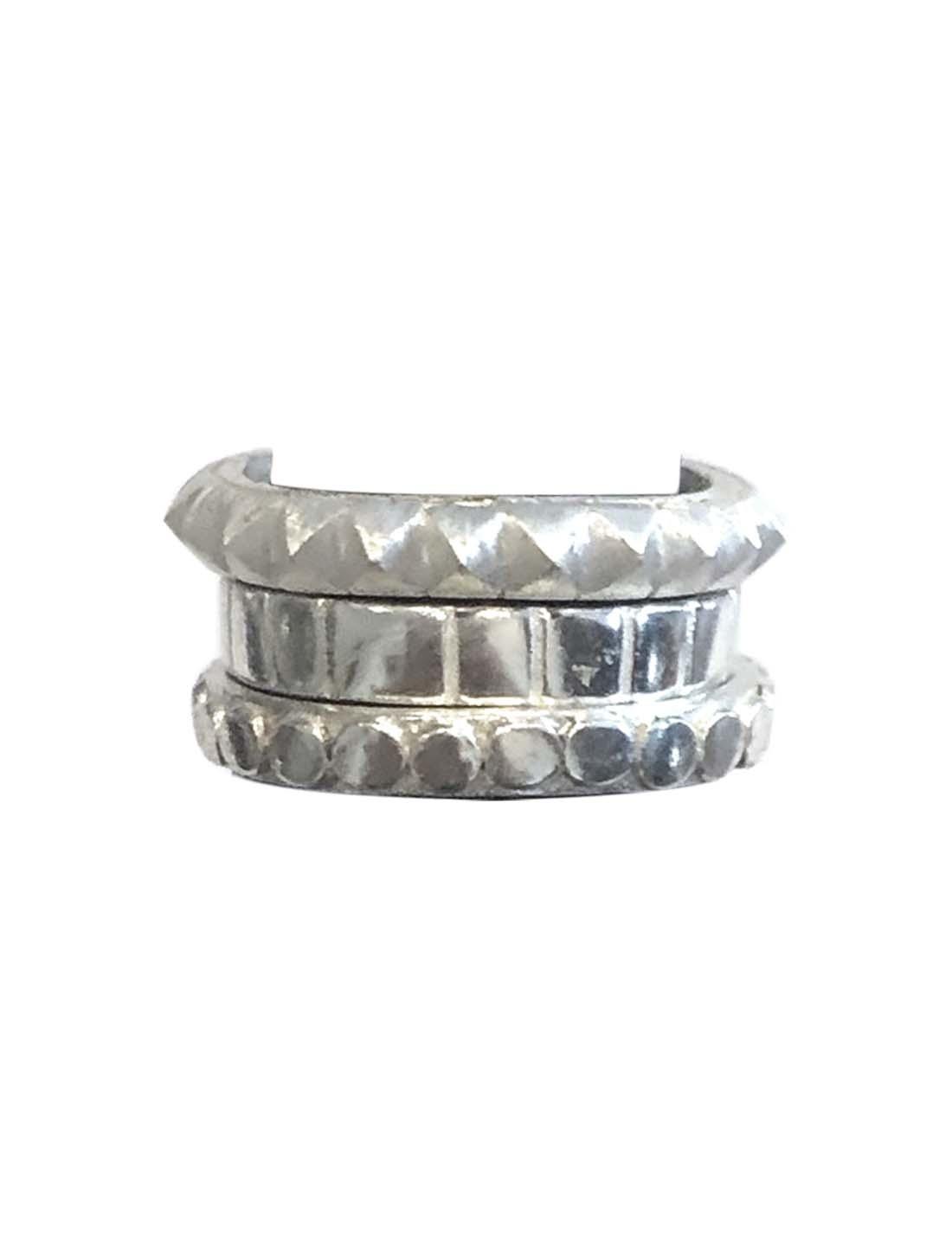 Isi Midi-Ring Lines Pyramid Embossed Set - Erika Peña